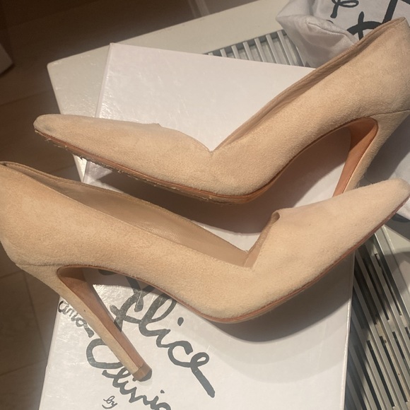 ALICE and Olivia nude pumps 38 1/2 - Picture 11 of 12